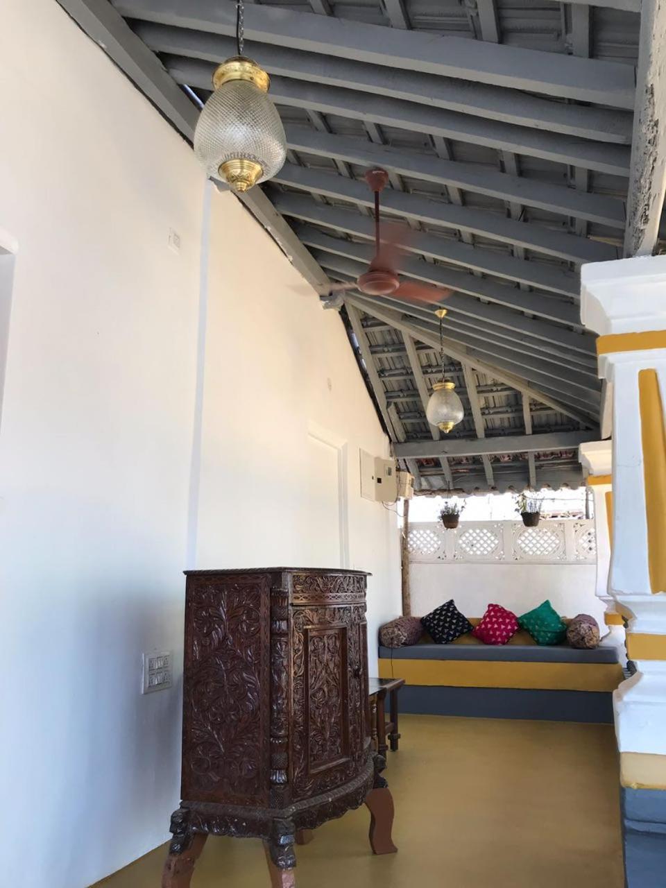 Craft Hostels Анжуна Екстер'єр фото